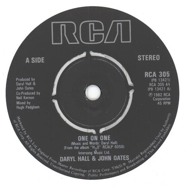 Daryl Hall & John Oates - One On One | RCA (RCA 305) - 3