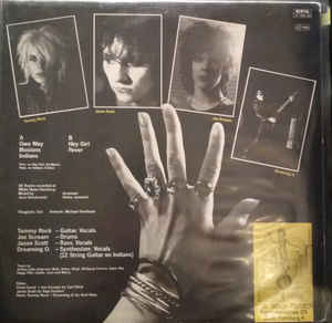 The Posers - Illusions | Devil Dance Records (DDR 001) - 2 The Posers - Illusions | Devil Dance Records (DDR 001) - 2