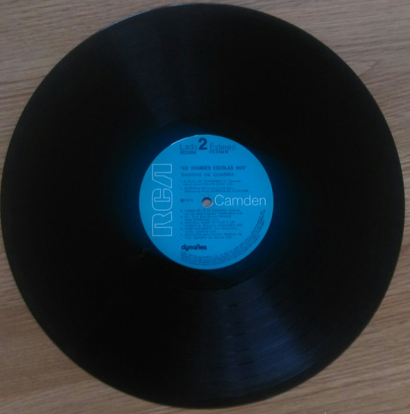 Various - As Grandes Escolas 1975 - Sambas De Quadra | RCA (107.0194) - 3 Various - As Grandes Escolas 1975 - Sambas De Quadra | RCA (107.0194) - 3