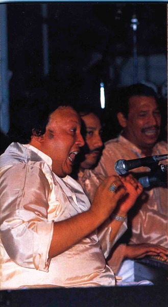 Various - Hommage À Nusrat Fateh Ali Khan | Network Medien (29.921) - 4