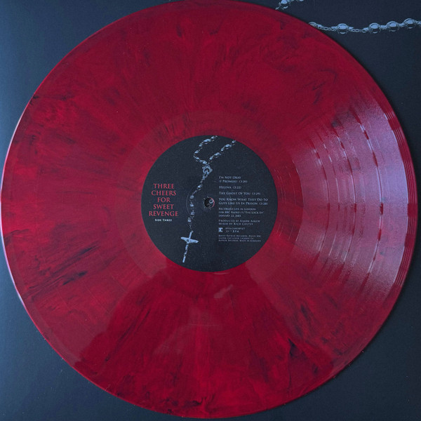 My Chemical Romance - Three Cheers For Sweet Revenge | Reprise Records (093624838937) - 4 My Chemical Romance - Three Cheers For Sweet Revenge | Reprise Records (093624838937) - 4