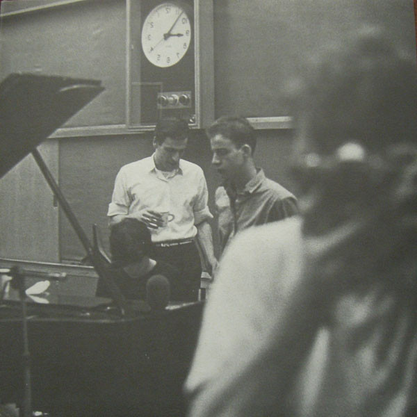 In Camera - Fin | 4AD (BAD 205) - main