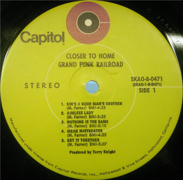 Grand Funk Railroad - Closer To Home | Capitol Records (SKAO-8-0471) - 2 Grand Funk Railroad - Closer To Home | Capitol Records (SKAO-8-0471) - 2
