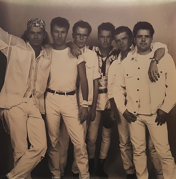 INXS - The Very Best | Petrol (0602557887068) - 4 INXS - The Very Best | Petrol (0602557887068) - 4