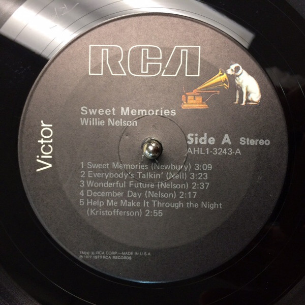 Willie Nelson - Sweet Memories | RCA Victor (AHL1 3243) - 3