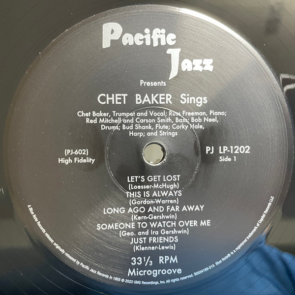 Chet Baker - Sings And Plays With Bud Shank, Russ Freeman And Strings | Pacific Jazz (B0034169-01) - 3