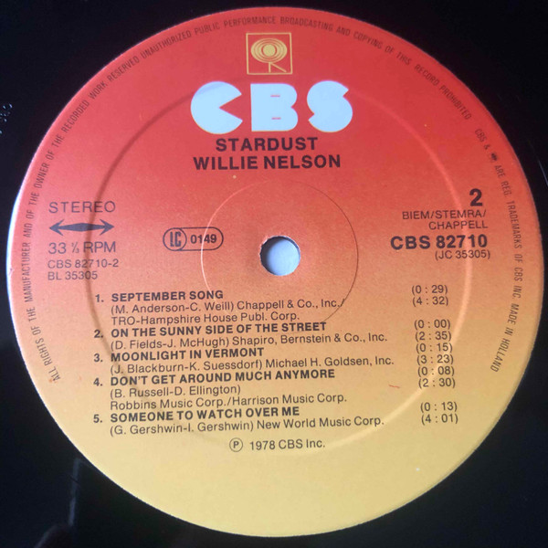 Willie Nelson - Stardust | CBS (CBS 82710) - 2 Willie Nelson - Stardust | CBS (CBS 82710) - 2