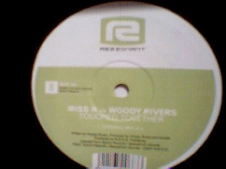 Miss K vs. Woody Rivers - Touched Together | Rezzonant Recordings (REZZ 003) - 2 Miss K vs. Woody Rivers - Touched Together | Rezzonant Recordings (REZZ 003) - 2