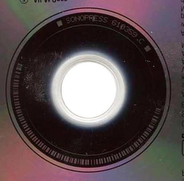 Whitney Houston - Whitney Houston | Arista (610 359-222) - 4 Whitney Houston - Whitney Houston | Arista (610 359-222) - 4