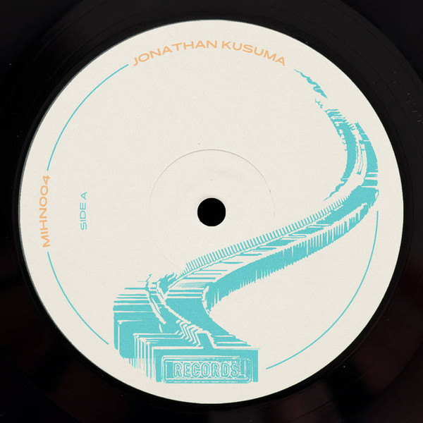 Jonathan Kusuma - Dream Bot | 宀 Music (MIHN004)