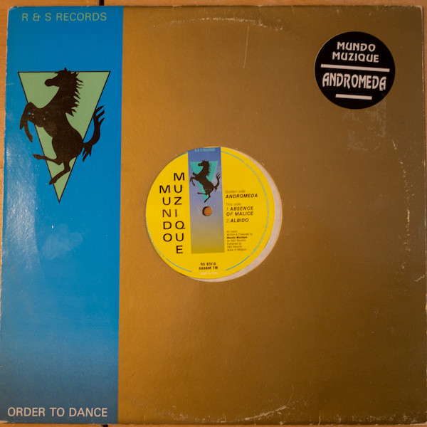 Mundo Muzique - Andromeda | R & S Records (RS 92018)