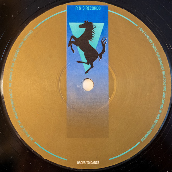 Mundo Muzique - Andromeda | R & S Records (RS 92018) - 3