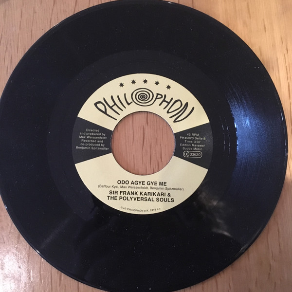 Frank Karikari & The Polyversal Souls - Siakwaa / Nana Agyei (Medley) | Philophon (PH45023) - 3