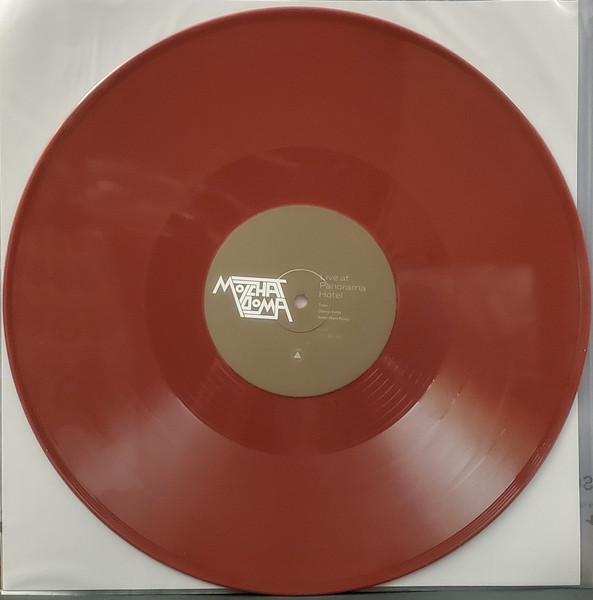 Молчат Дома - Live At Panorama Hotel | Sacred Bones Records (SBR-368) - 4 Молчат Дома - Live At Panorama Hotel | Sacred Bones Records (SBR-368) - 4