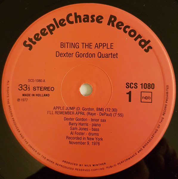 Dexter Gordon Quartet - Biting The Apple | SteepleChase (SCS-1080) - 3