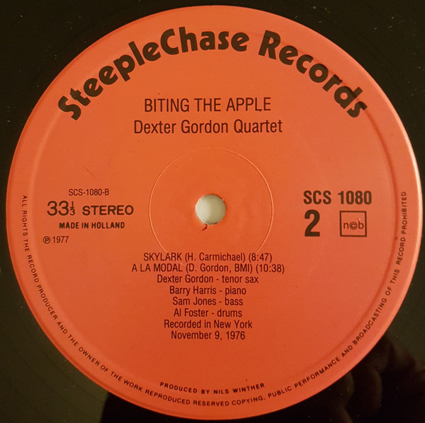 Dexter Gordon Quartet - Biting The Apple | SteepleChase (SCS-1080) - 4