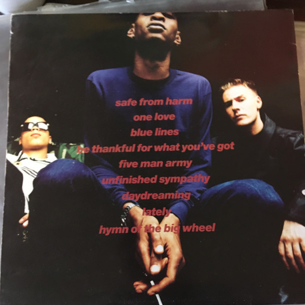 Massive Attack - Blue Lines | Wild Bunch Records (WBRLP1) - 2 Massive Attack - Blue Lines | Wild Bunch Records (WBRLP1) - 2