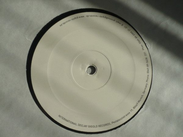 Kiko & Gino's - Good Sluts Factory | International Deejay Gigolo Records (gigolo164) - 2 Kiko & Gino's - Good Sluts Factory | International Deejay Gigolo Records (gigolo164) - 2