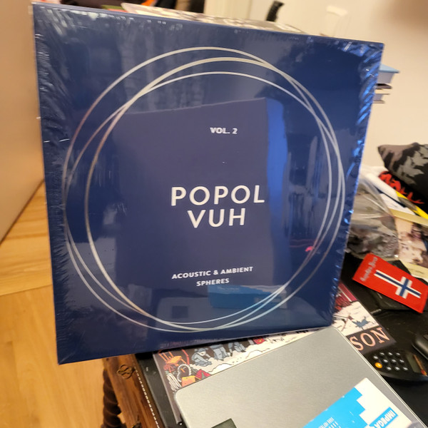 Popol Vuh - The Essential Album Collection Vol.2 - Acoustic & Ambient Spheres | BMG (538694371) - 2 Popol Vuh - The Essential Album Collection Vol.2 - Acoustic & Ambient Spheres | BMG (538694371) - 2