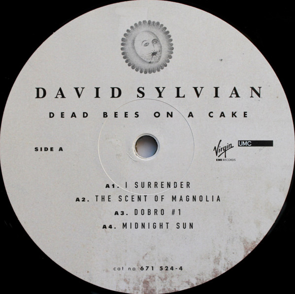 David Sylvian - Dead Bees On A Cake | Virgin EMI Records (671 524-3) - 3