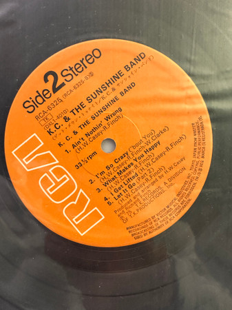 KC & The Sunshine Band - KC And The Sunshine Band | RCA (RCA-6325) - 2 KC & The Sunshine Band - KC And The Sunshine Band | RCA (RCA-6325) - 2