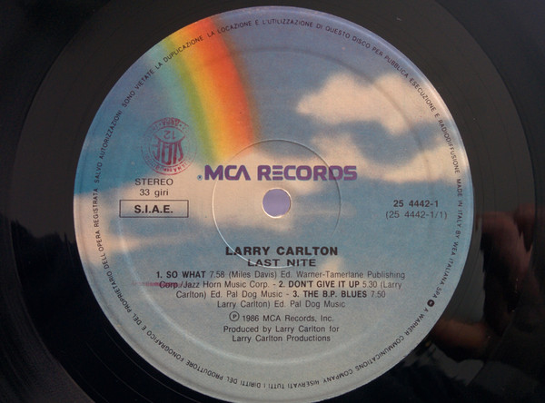 Larry Carlton - Last Nite | MCA Records (25 4442-1) - 3 Larry Carlton - Last Nite | MCA Records (25 4442-1) - 3