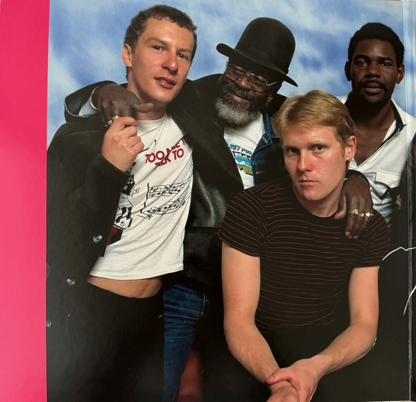 The Beat - Wha'ppen? | Rhino Records (RCV1 726081) - 2 The Beat - Wha'ppen? | Rhino Records (RCV1 726081) - 2