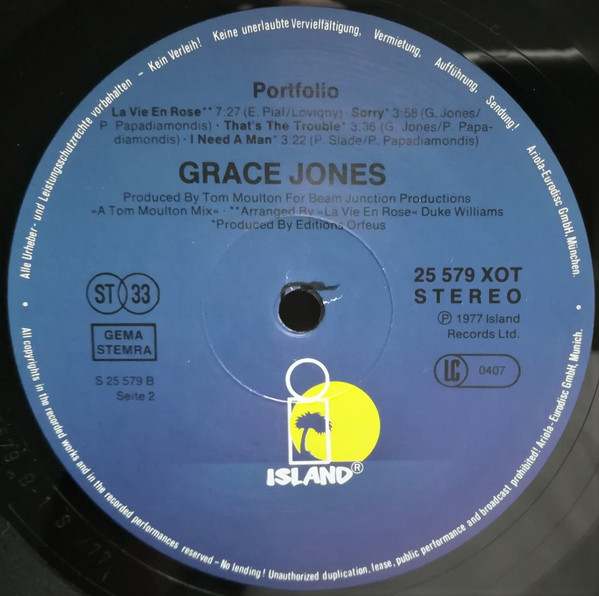Grace Jones - Portfolio | Island Records (25 579 XOT) - 4