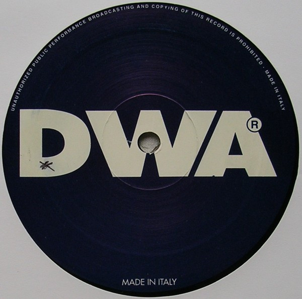 Alexia - Summer Is Crazy | DWA (Dance World Attack) (DWA 96.01) - 3