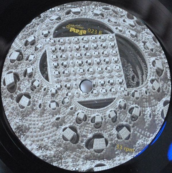 (Fake) The Facts - Dieb13 / Mats Gustafsson / Martin Siewert - (Fake) The Facts | Editions Mego (d]EDITIONS Mego 023) - 4