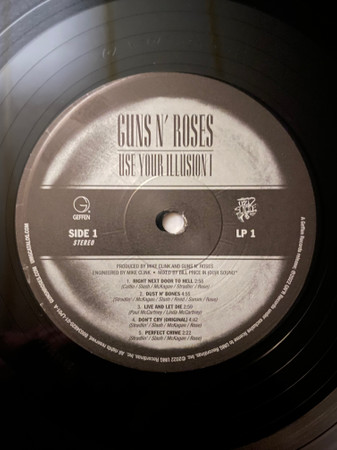 Guns N' Roses - Use Your Illusion I | Geffen Records (B0034820-01) - 4