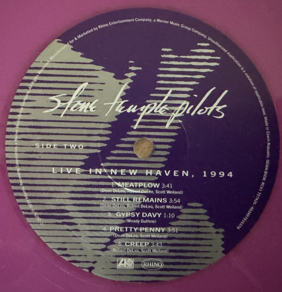 Stone Temple Pilots - Live In New Haven, 1994 | Rhino Records (RCV1 727426) - 4 Stone Temple Pilots - Live In New Haven, 1994 | Rhino Records (RCV1 727426) - 4