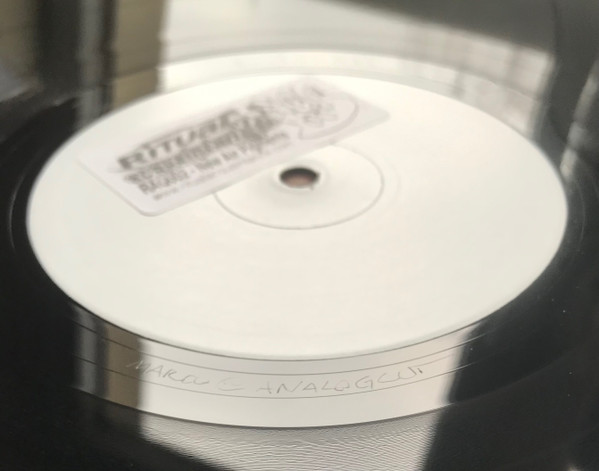 New Air Pigments - New Air Pigments | Ritual Acquaintance (RAQ002) - 2 New Air Pigments - New Air Pigments | Ritual Acquaintance (RAQ002) - 2