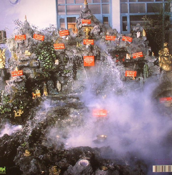 The Growlers - Chinese Fountain | FatCat Records (FATLP133) - 2 The Growlers - Chinese Fountain | FatCat Records (FATLP133) - 2