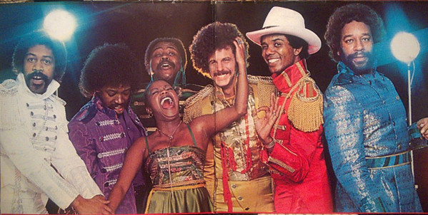 War - The Music Band | MCA Records (0062.125) - 4 War - The Music Band | MCA Records (0062.125) - 4