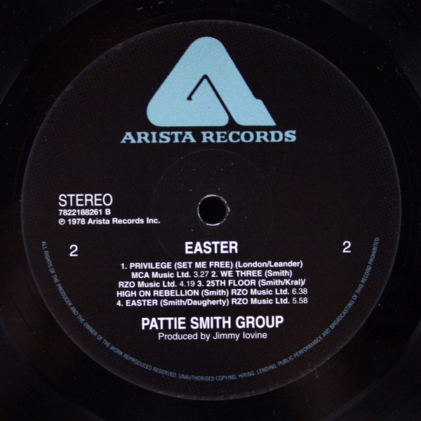 Patti Smith Group - Easter | Simply Vinyl (SVLP 0061) - 4 Patti Smith Group - Easter | Simply Vinyl (SVLP 0061) - 4