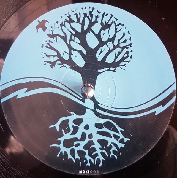 Tony Thomas / Mastik Soul - Primitive / Accurate Drumming | Moxi Records (MOXI003) - 2 Tony Thomas / Mastik Soul - Primitive / Accurate Drumming | Moxi Records (MOXI003) - 2