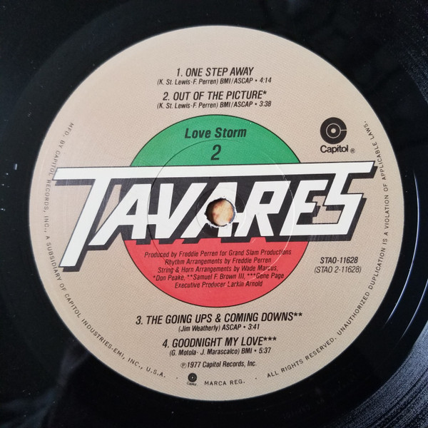 Tavares - Love Storm | Capitol Records (STAO-11628) - 4 Tavares - Love Storm | Capitol Records (STAO-11628) - 4