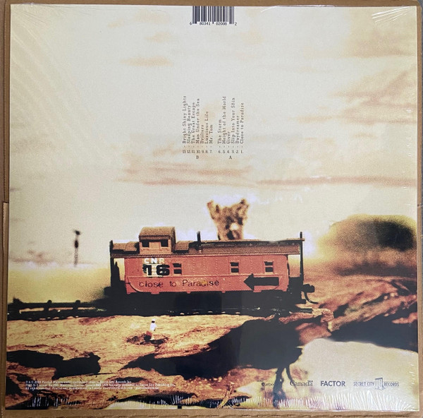 Patrick Watson - Close To Paradise | Secret City Records (SCR002LPS) - 3