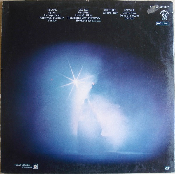 Genesis - Seconds Out | Charisma (6641 697) - 3