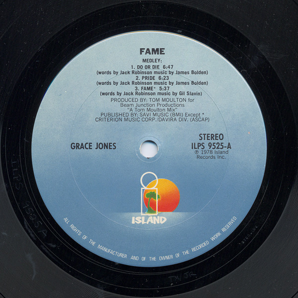 Grace Jones - Fame | Island Records (ILPS 9525) - 2