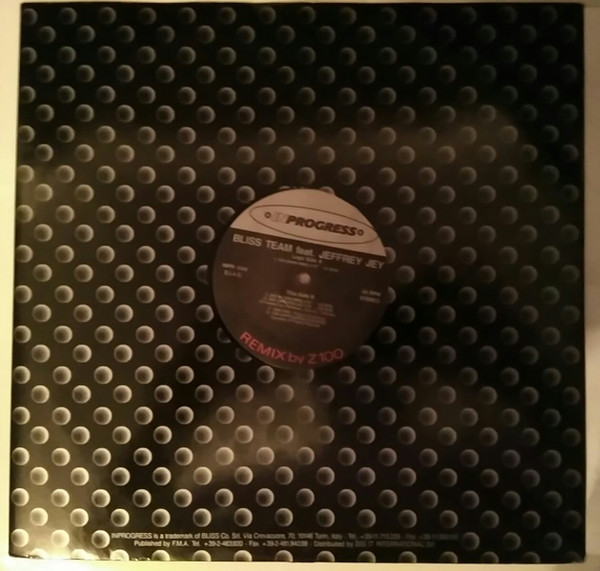 Bliss Team Featuring Jeffrey Jey - Go! (Remix) | Inprogress (INPR1040)