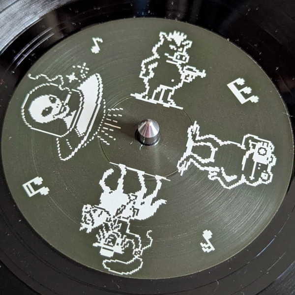 Tapes - Photos of my Frog EP | Jahtari (JTR21) - 2 Tapes - Photos of my Frog EP | Jahtari (JTR21) - 2