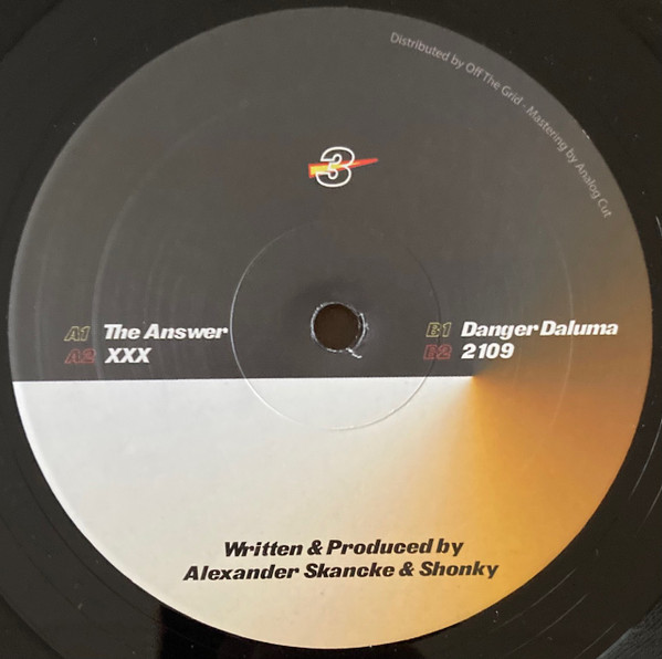 Shonky & Alexander Skancke - Danger Daluma | Stoned Pilot (SP003) - 2 Shonky & Alexander Skancke - Danger Daluma | Stoned Pilot (SP003) - 2