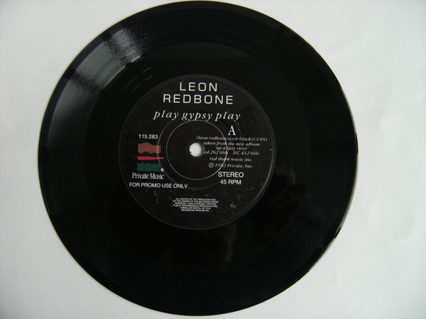 Leon Redbone - Play Gypsy Play | Private Music (115 283)