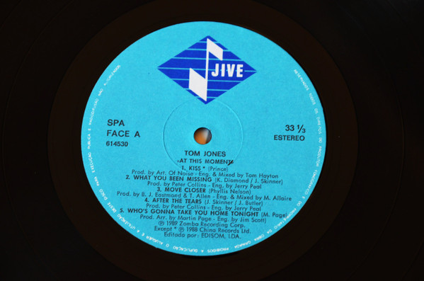Tom Jones - At This Moment | Jive (614530) - 3