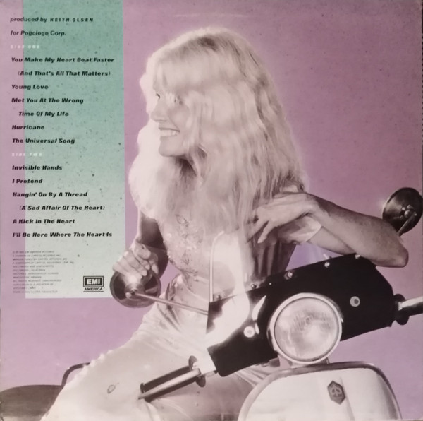 Kim Carnes - Café Racers | EMI America (64 7171061) - 2