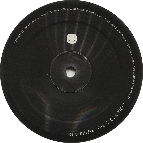 Various - Underground Sonics Part 1 | Critical Recordings (CRITLP06PT1) - 2 Various - Underground Sonics Part 1 | Critical Recordings (CRITLP06PT1) - 2