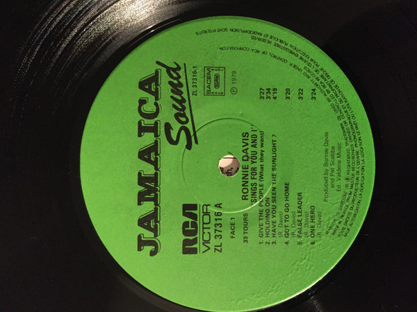 Ronnie Davis - Sings For You And I | RCA (ZL37316) - 3 Ronnie Davis - Sings For You And I | RCA (ZL37316) - 3