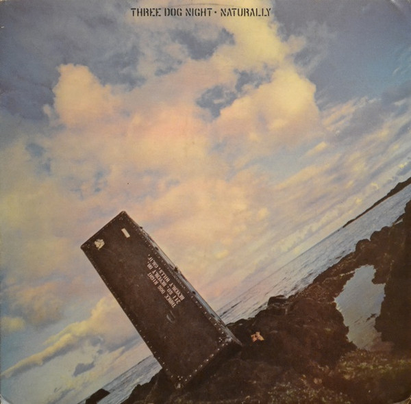Three Dog Night - Naturally | RCA Victor (DSD-50088) - 2 Three Dog Night - Naturally | RCA Victor (DSD-50088) - 2